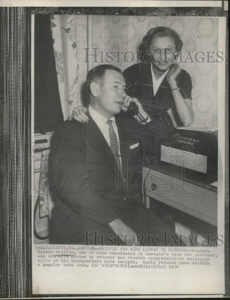1954 Press Photo Georgia-Lt. Governor &amp; Mrs. Marvin Griffin listen to returns