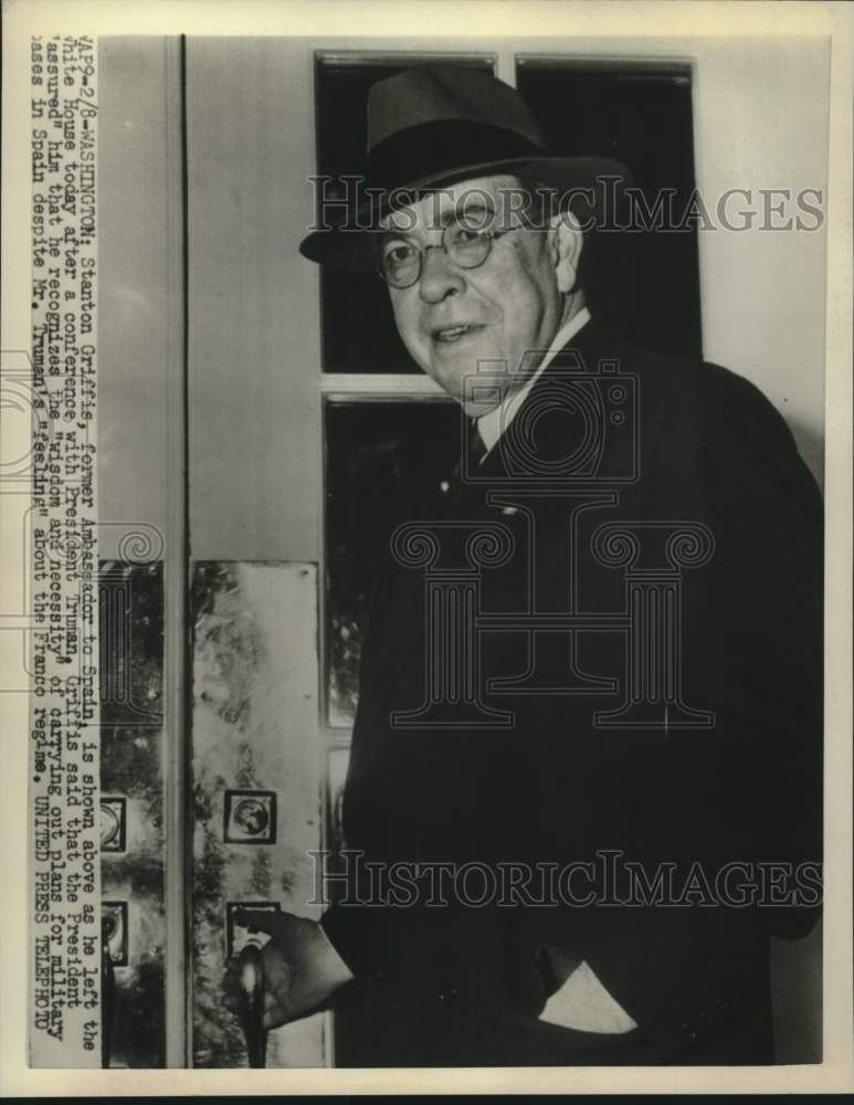 1952 Press Photo Former Spain Ambassador Stanton Griffis leaves White House.