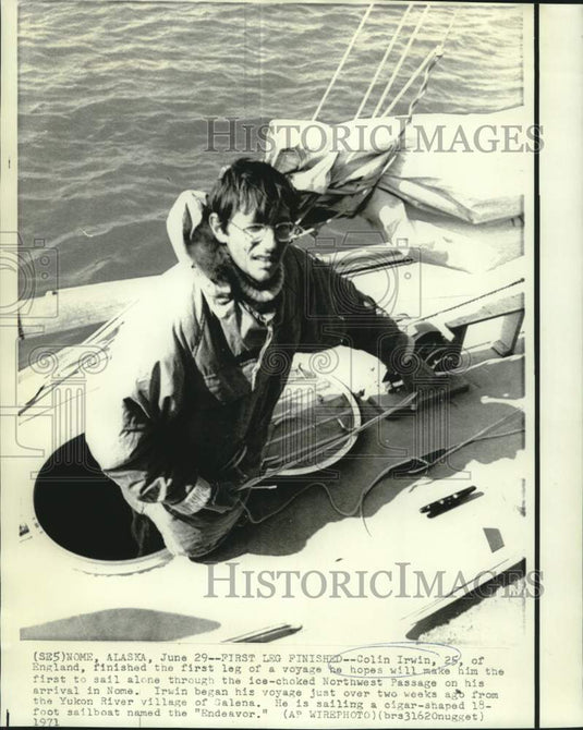 1971 Press Photo Colin Irwin arrives in Nome, Alaska on Northwest Passage voyage