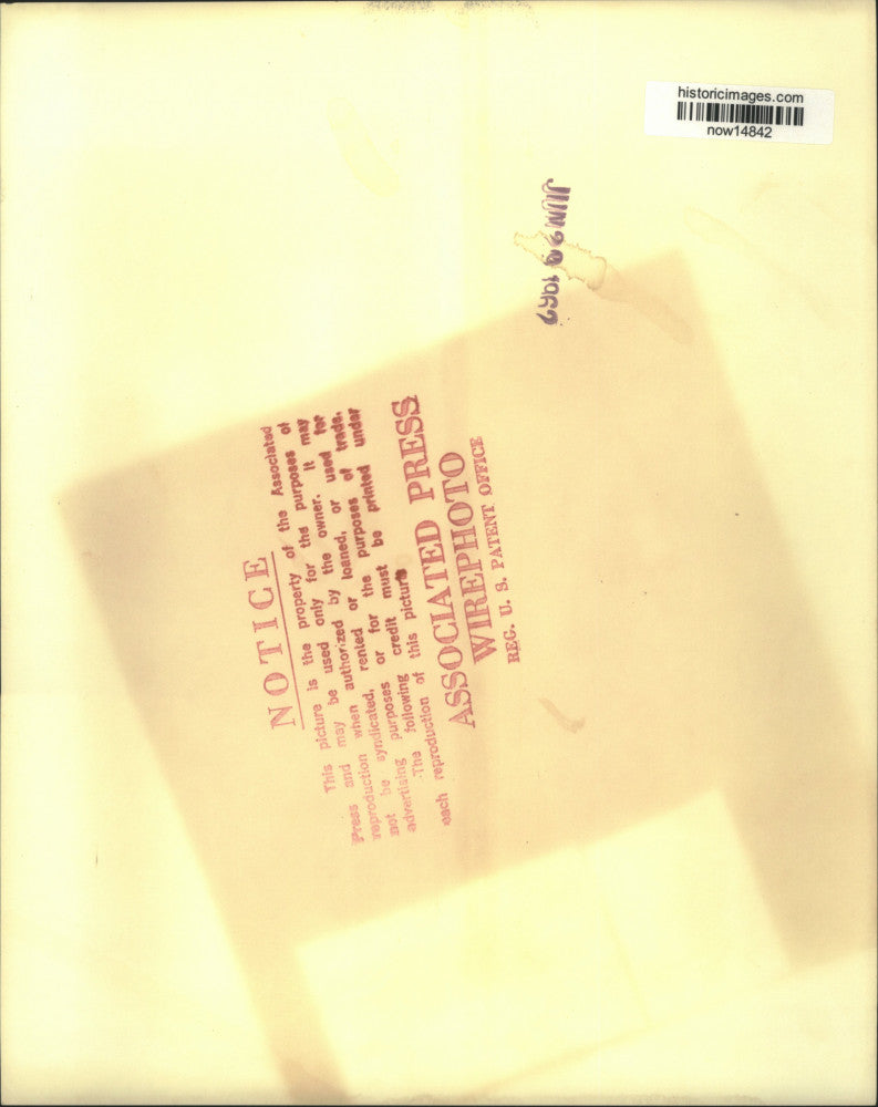 Load image into Gallery viewer, 1962 Press Photo Billie Sol Estes Senate probe witness Paul E. Kamerick.
