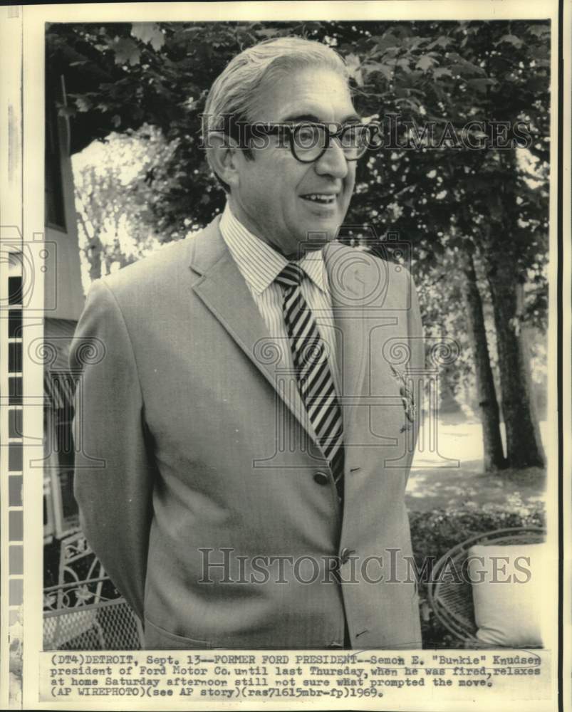 1969 Press Photo Former Ford Motor Company President Semon Knudsen at his home