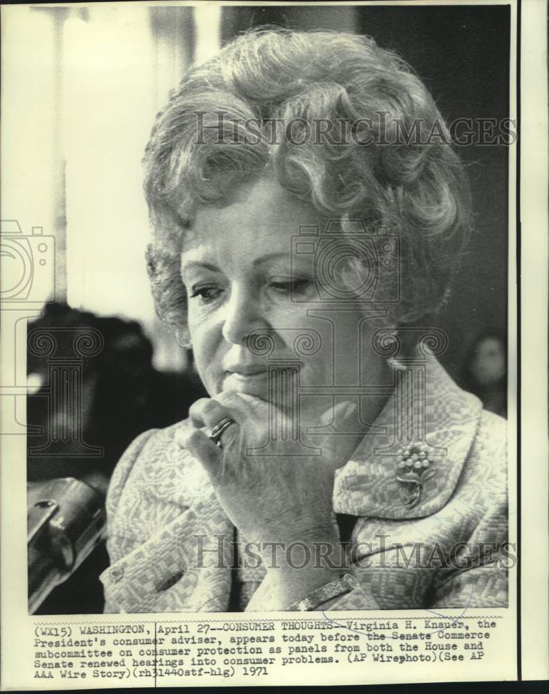 Load image into Gallery viewer, 1971 Press Photo Consumer adviser Virginia Knauer at Senate Commerce hearing
