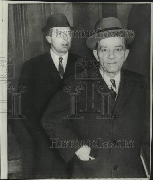 1966 Press Photo US Ambassador Foy Kohler and aide enters Soviet Ministry