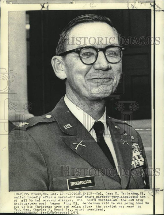 1971 Press Photo Colonel Oran Henderson smiles after acquitted of My Lai coverup