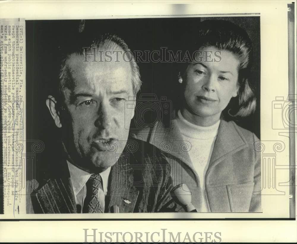 1972 Press Photo Democratic presidential candidate Henry Jackson and wife in FL