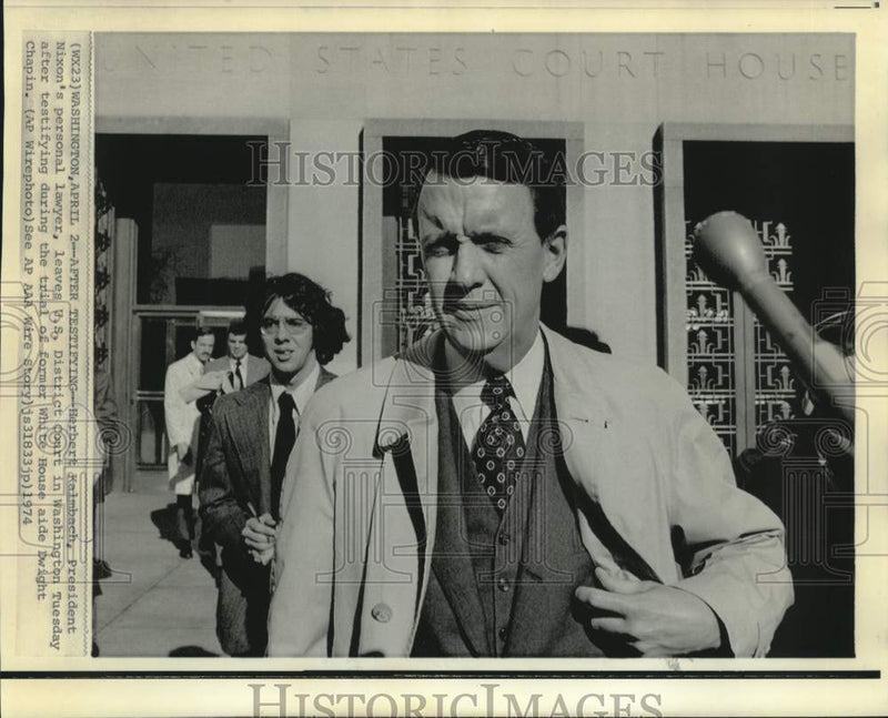 Load image into Gallery viewer, 1974 Press Photo President Nixon's attorney Herbert Kalmbach leaves court.
