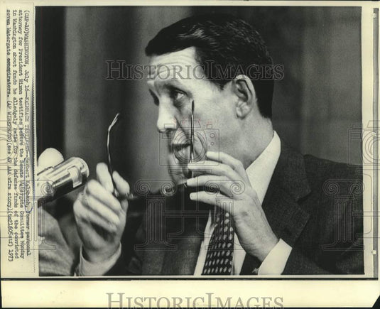 1973 Press Photo President Nixon's former personal lawyer Kalmbach testifies