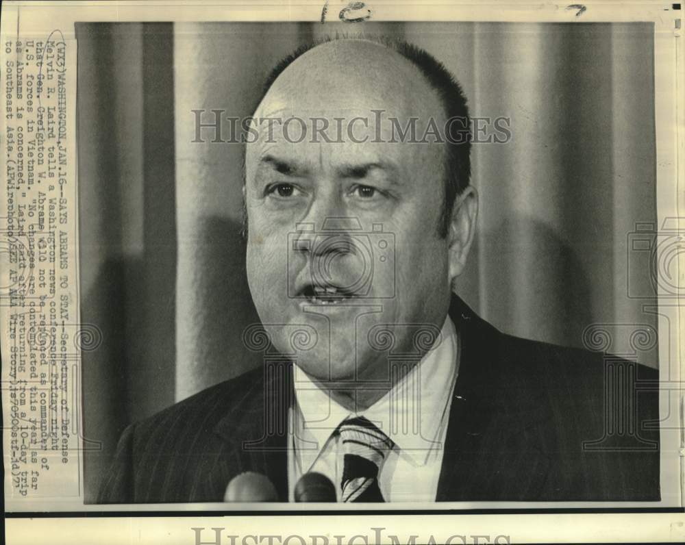1971 Press Photo Defense Secretary Melvin Laird at Washington news conference