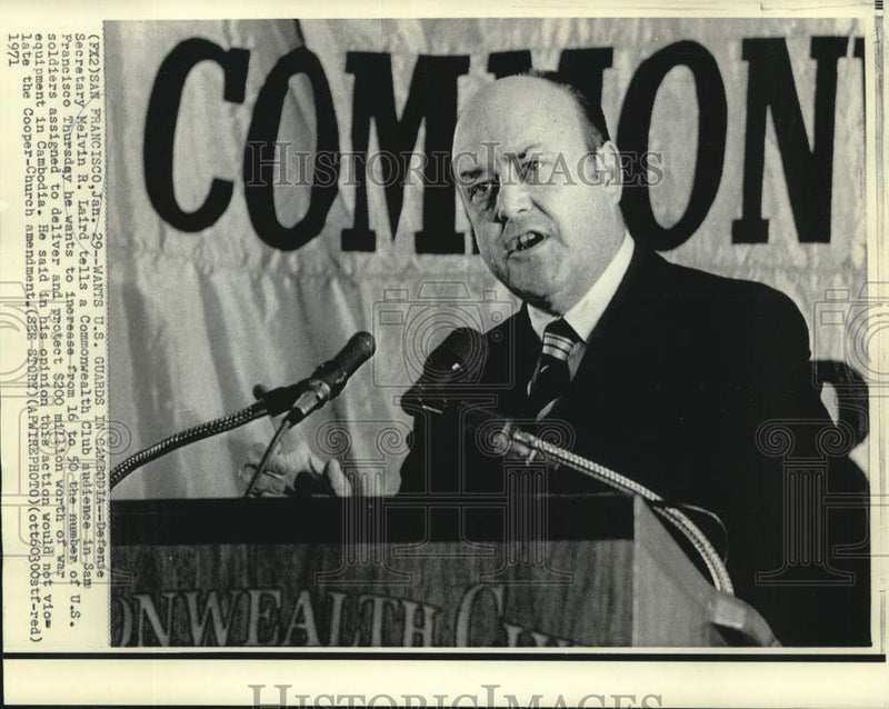 Load image into Gallery viewer, 1971 Press Photo Defense Secretary Laird speaks at Commonwealth Club in CA
