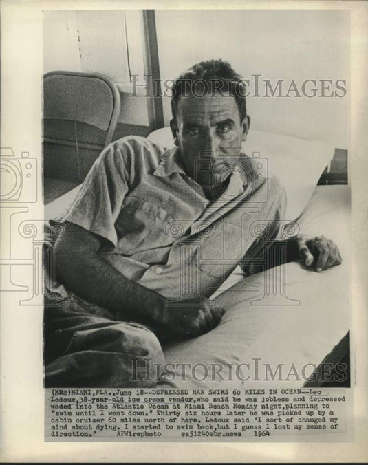 1964 Press Photo Leo Ledoux swims 60 miles in Atlantic Ocean - now16128