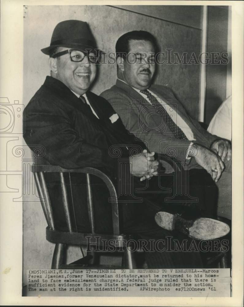 1961 Press Photo Former Venezuelan dictator Jimenez and other in Florida