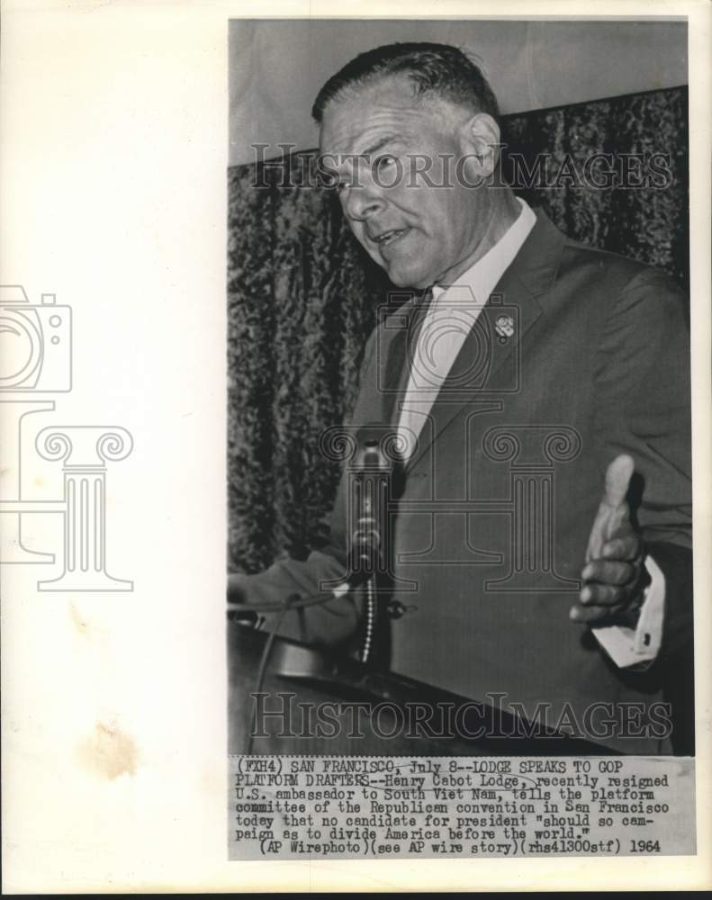 Load image into Gallery viewer, 1964 Press Photo Henry Cabot Lodge speaks to GOP platform drafters in California
