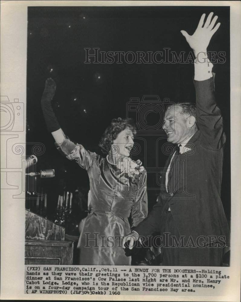 Load image into Gallery viewer, 1960 Press Photo Mr. and Mrs. Henry Cabot Lodge wave to supporters in Cow Palace
