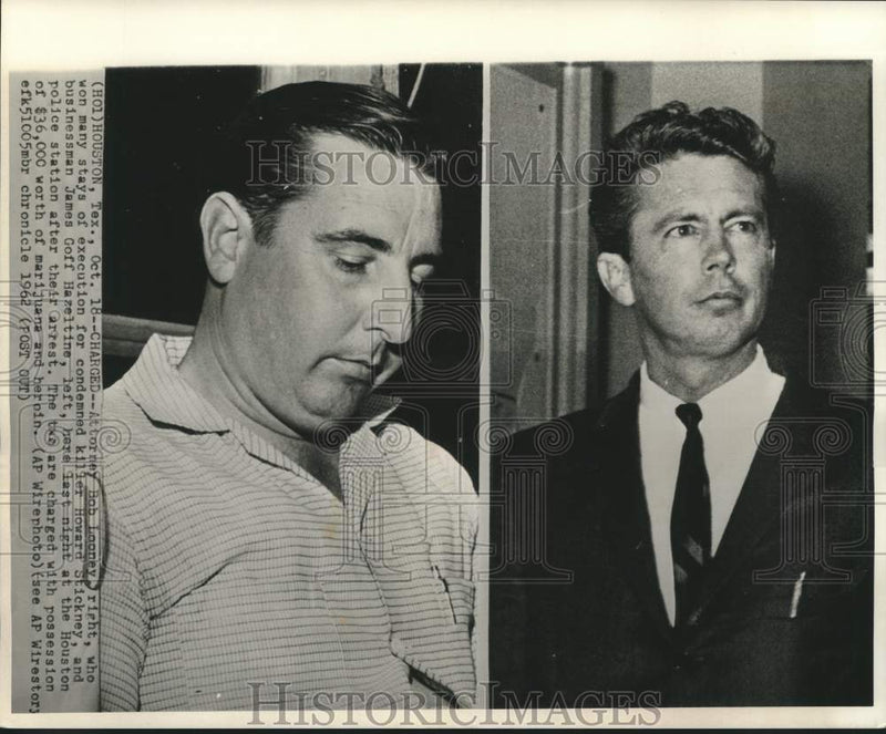 Load image into Gallery viewer, 1962 Press Photo Attorney Bob Looney and James Hazeltine at police station
