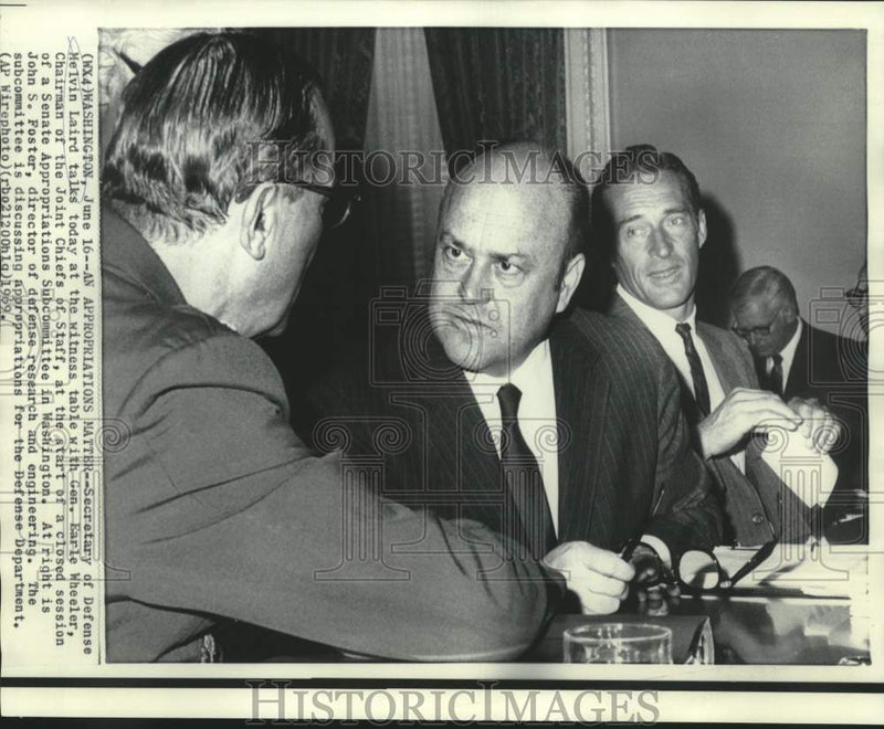 Load image into Gallery viewer, 1969 Press Photo Defense Secretary Laird and General Wheeler at Appropriations
