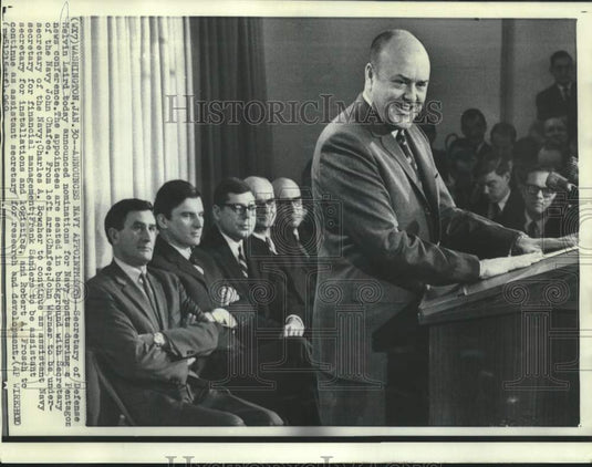 1969 Press Photo Defense Secretary Laird announces Navy appointments at Pentagon
