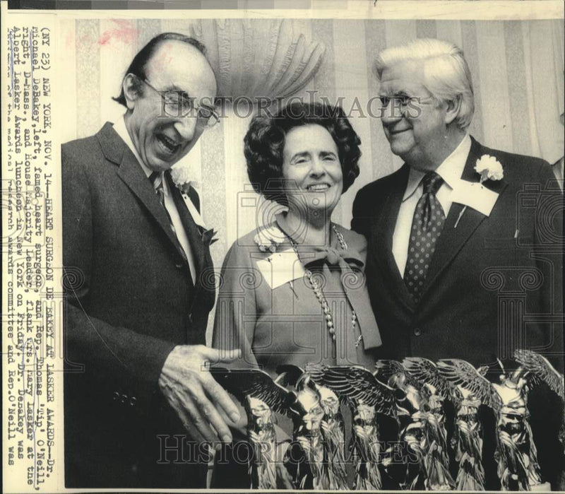 Load image into Gallery viewer, 1975 Press Photo Mrs. Mary Lasker and others at Albert Lasker Awards luncheon
