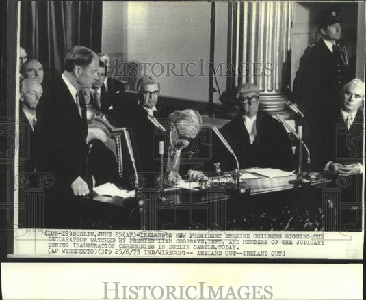1973 Press Photo Ireland's new President Erskine Childres and others in Dublin