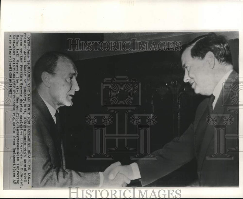 Load image into Gallery viewer, 1965 Press Photo Hungary's Janos Kadar greets AP writer Preston Grover

