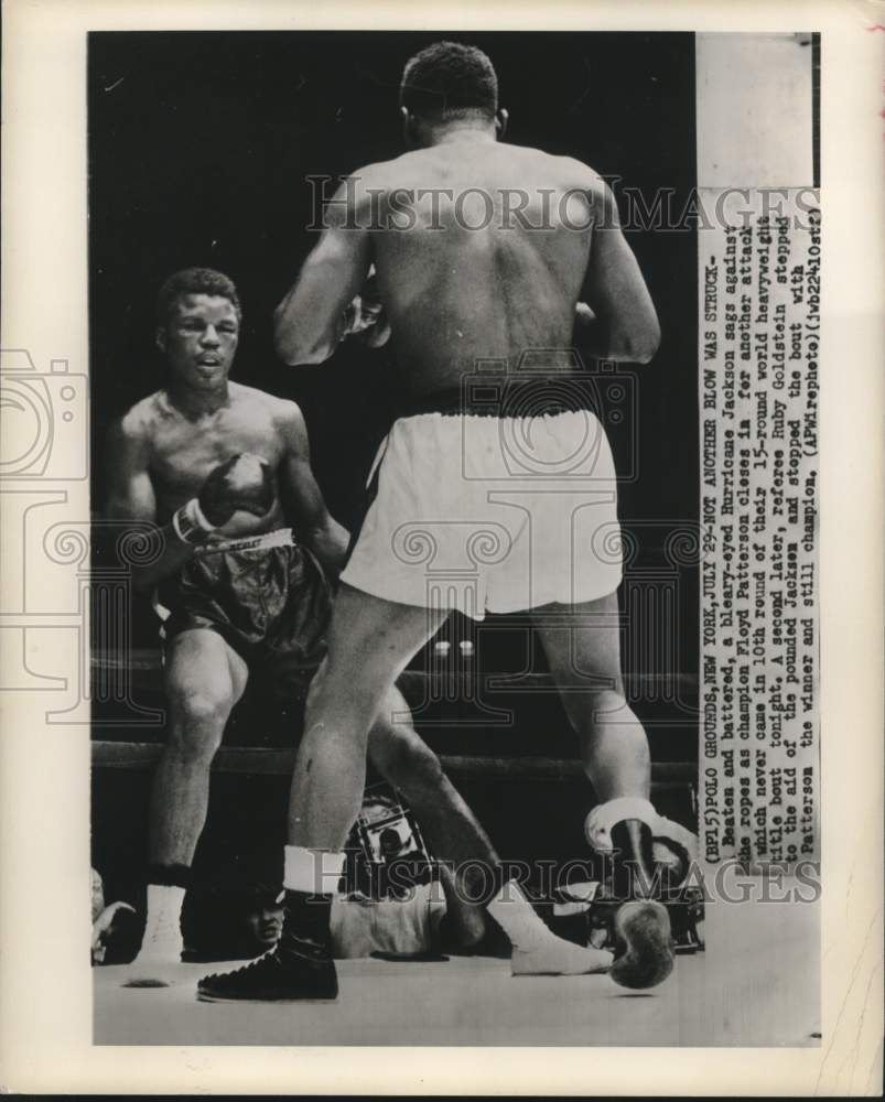 Press Photo Heavyweights Hurricane Jackson and Floyd Patterson in boxing match