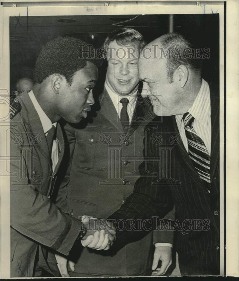 Load image into Gallery viewer, 1970 Press Photo Curtis Martin, Melvin Laird, Kevin Brennan, Sugar Bowl, LA
