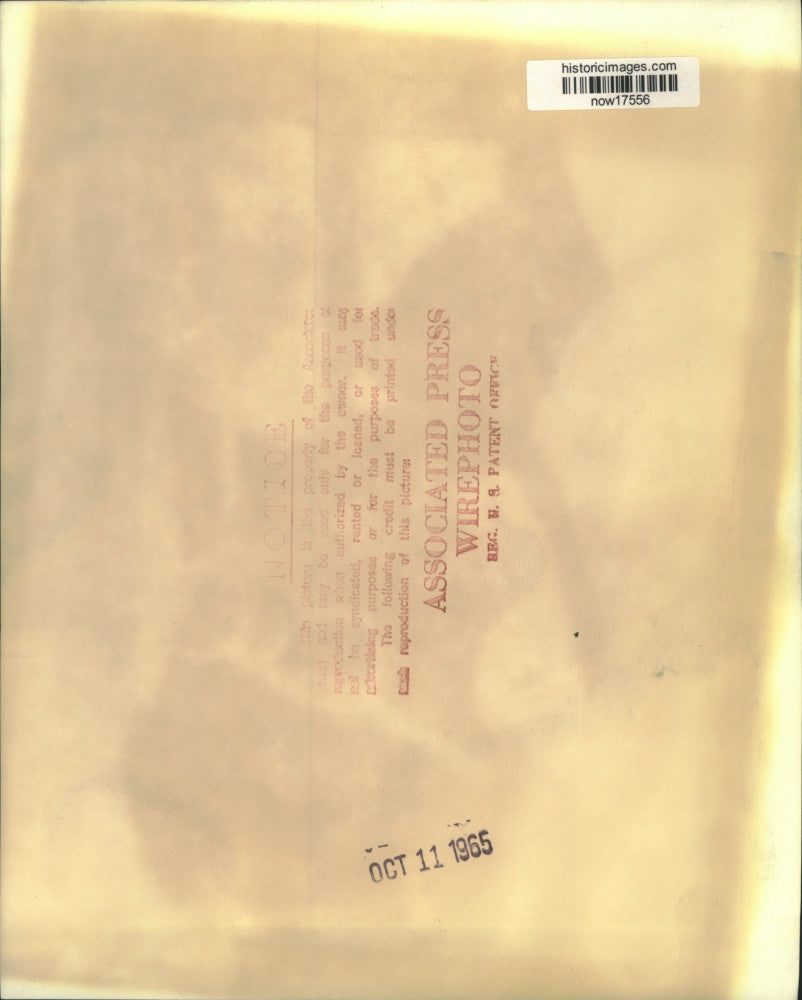 1965 Press Photo Assistant White House Press Secretary Joseph Laitin on phone