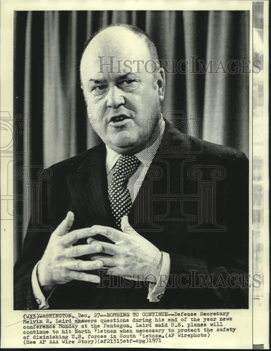 1971 Press Photo Defense Secretary Laird at end of year news conference