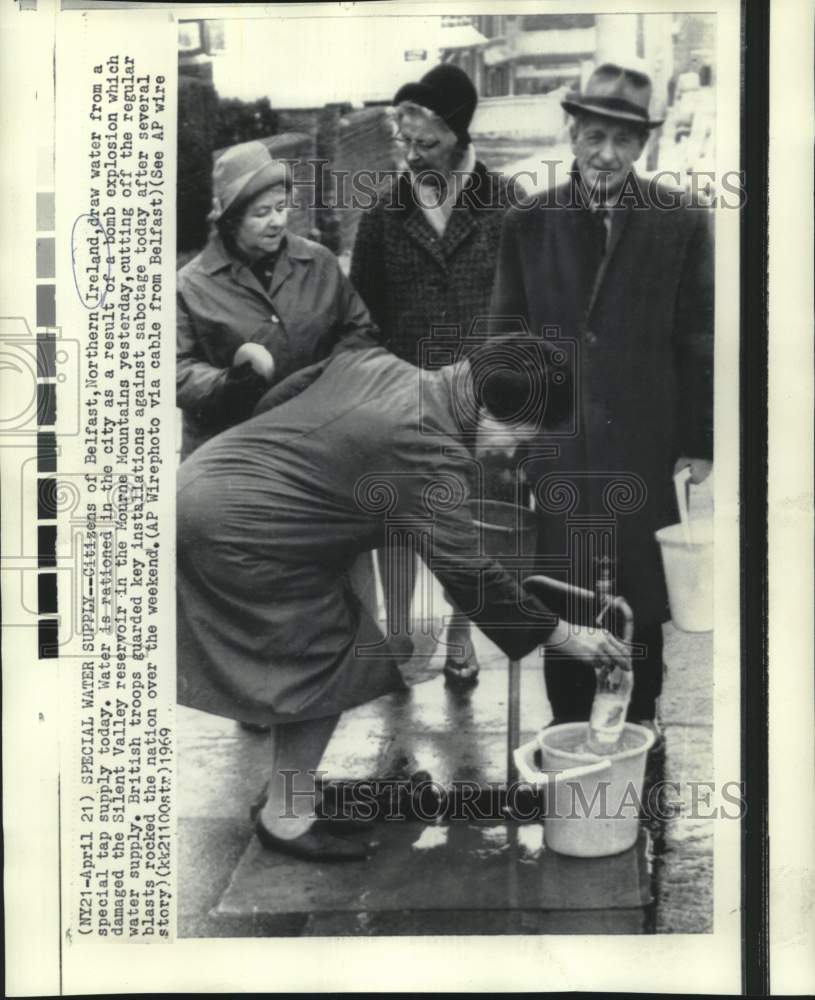 1969 Press Photo Special water supply used after reservoir bombed in Belfast