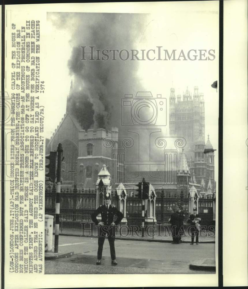 Load image into Gallery viewer, 1974 Press Photo House of Commons Chapel fire after explosions - now17701
