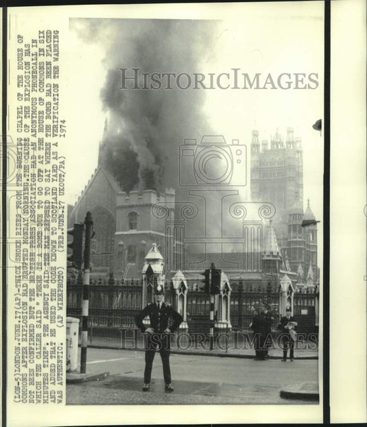 1974 Press Photo House of Commons Chapel fire after explosions - now17701