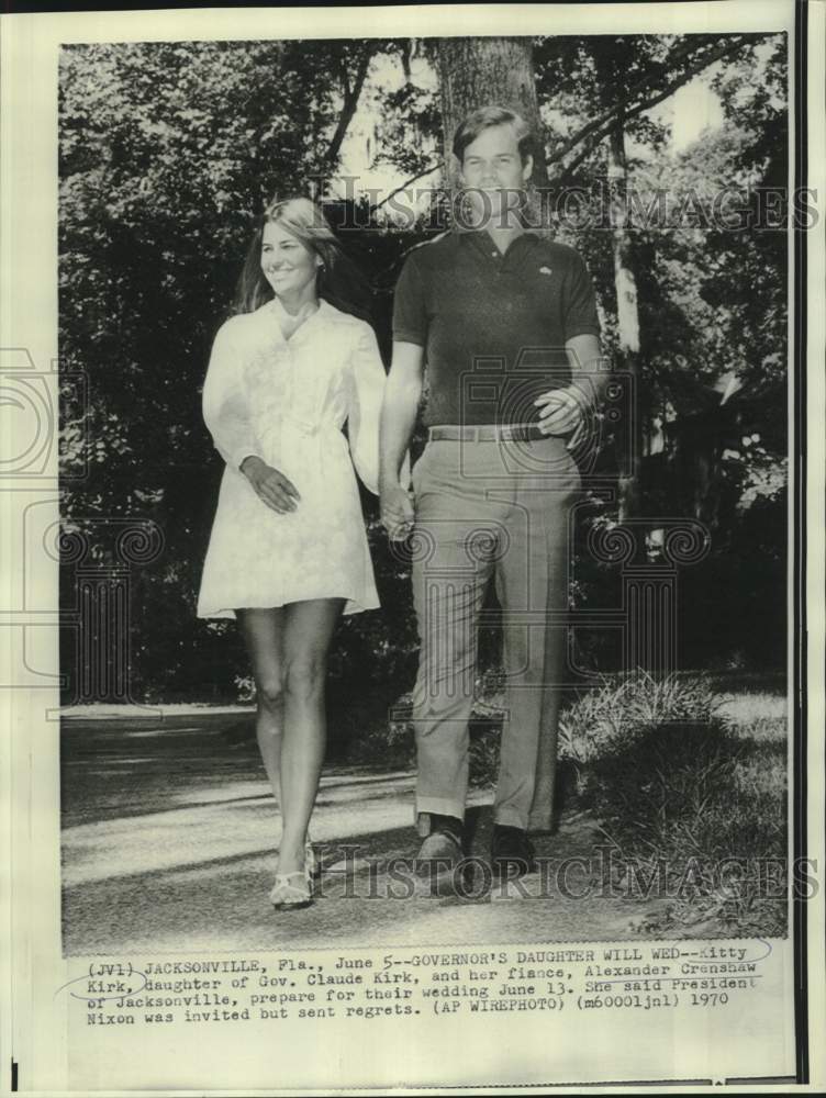 Load image into Gallery viewer, 1970 Press Photo Florida Governor Kirk's daughter Kitty and fiancee Alexander

