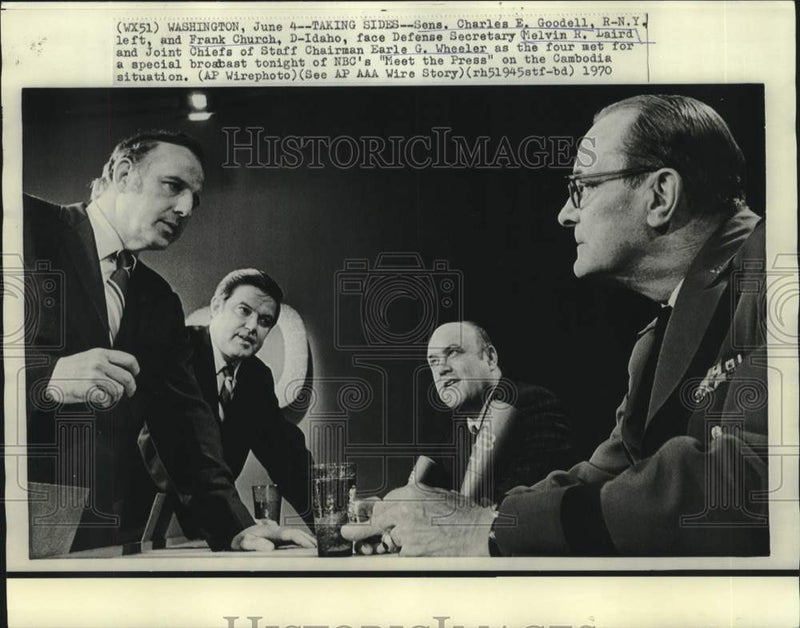 Load image into Gallery viewer, 1970 Press Photo Defense Secretary Laird and others on "Meet the Press" special
