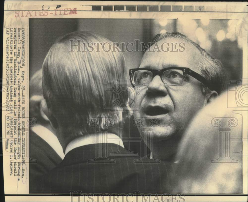 1973 Press Photo Senator Russell Long talks with friends at Washington reception