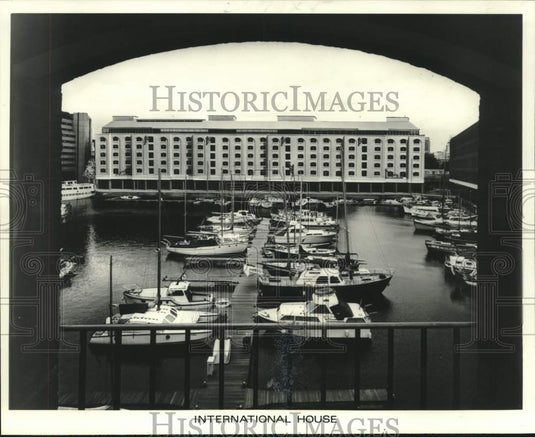 1978 Press Photo London's International House on St. Thames River - now18354