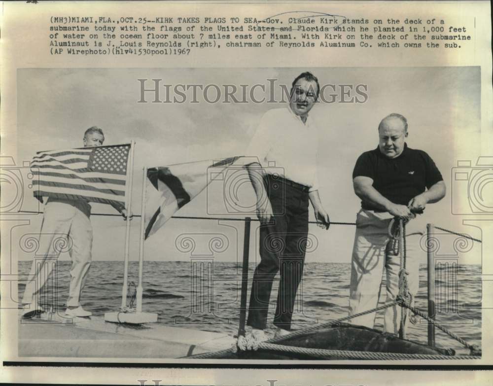 1967 Press Photo Florida Gov. Claude Kirk &amp; others at flag ceremony, Miami, FL