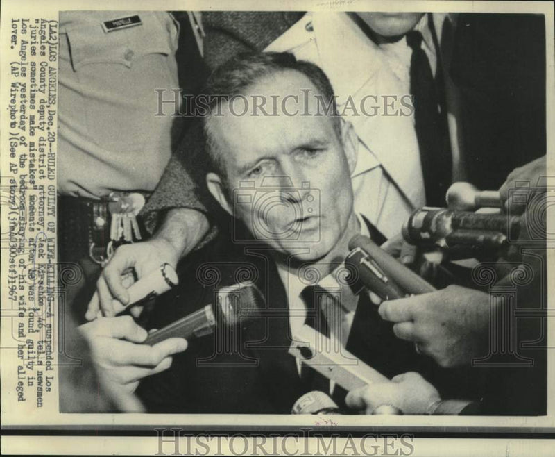 Load image into Gallery viewer, 1967 Press Photo Convicted murderer Jack Kirschke talks to newsmen in California
