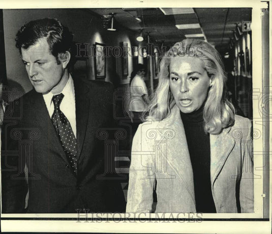 1973 Press Photo Senator and Mrs.Edward Kennedy - now18553