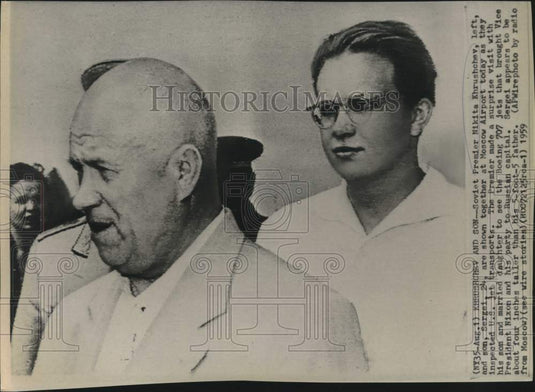 1959 Press Photo Soviet Premier Khrushchev and son Sergei at Moscow Airport