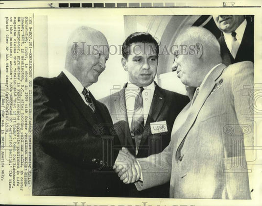 1959 Press Photo Soviet's Khrushchev and former President Eisenhower in D.C.