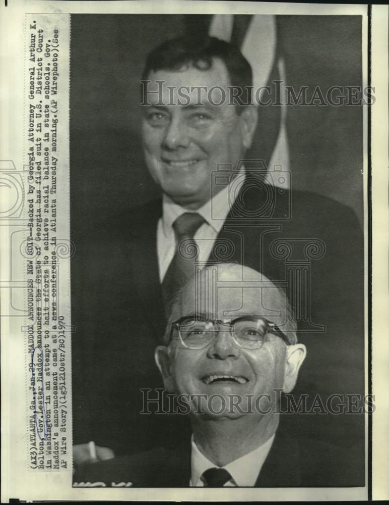 Load image into Gallery viewer, 1970 Press Photo Governor Maddox and Attorney General Bolton with newsmen
