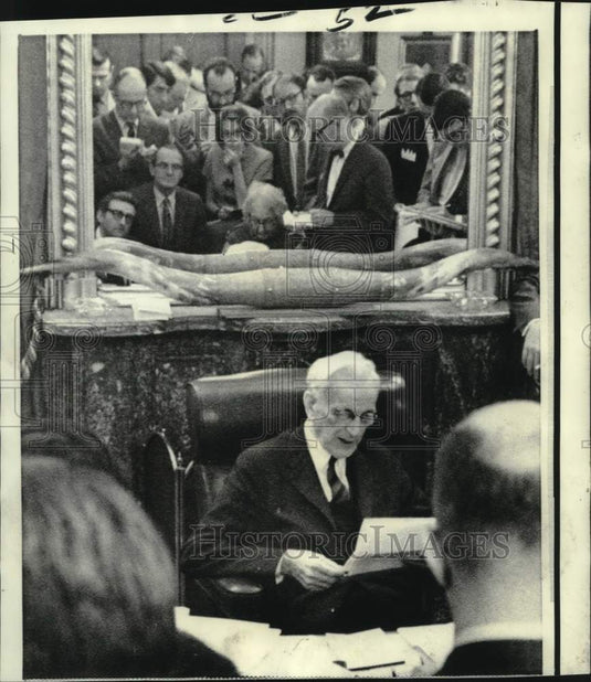 1963 Press Photo House Speaker John W. McCormick addressing newsmen - now19083