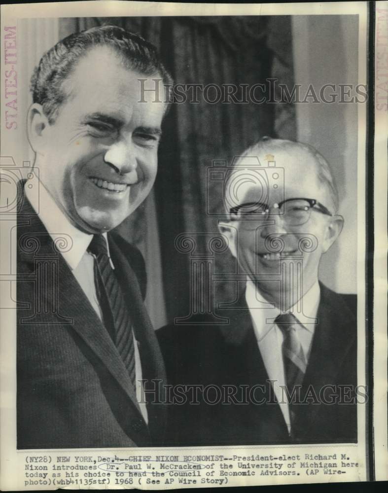 Load image into Gallery viewer, 1968 Press Photo President-elect Nixon and Dr. Paul McCracken in New York

