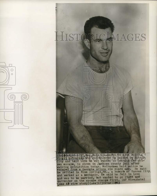 1963 Press Photo Georgia escapee Virgil McCracken surrenders to Missouri police