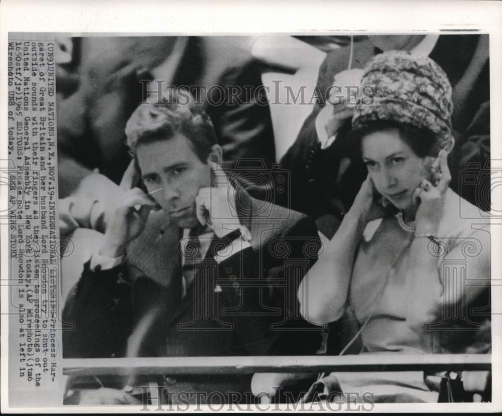 1965 Press Photo Princess Margaret and Lord Snowdon shut out noises at U.N.
