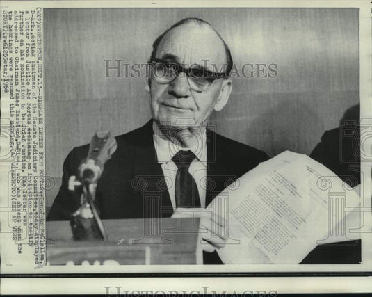 1968 Press Photo Senator John McClellan displays letter from Abe Fortas