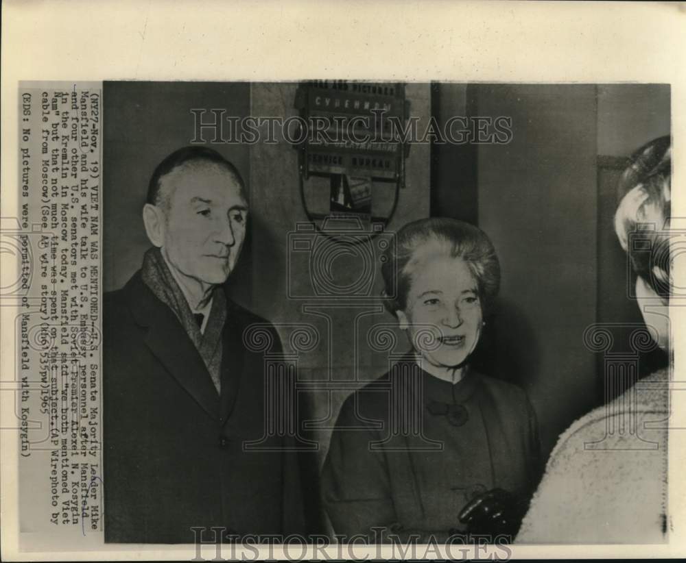 1965 Press Photo Senator and Mrs. Mike Mansfield at US Embassy in Moscow