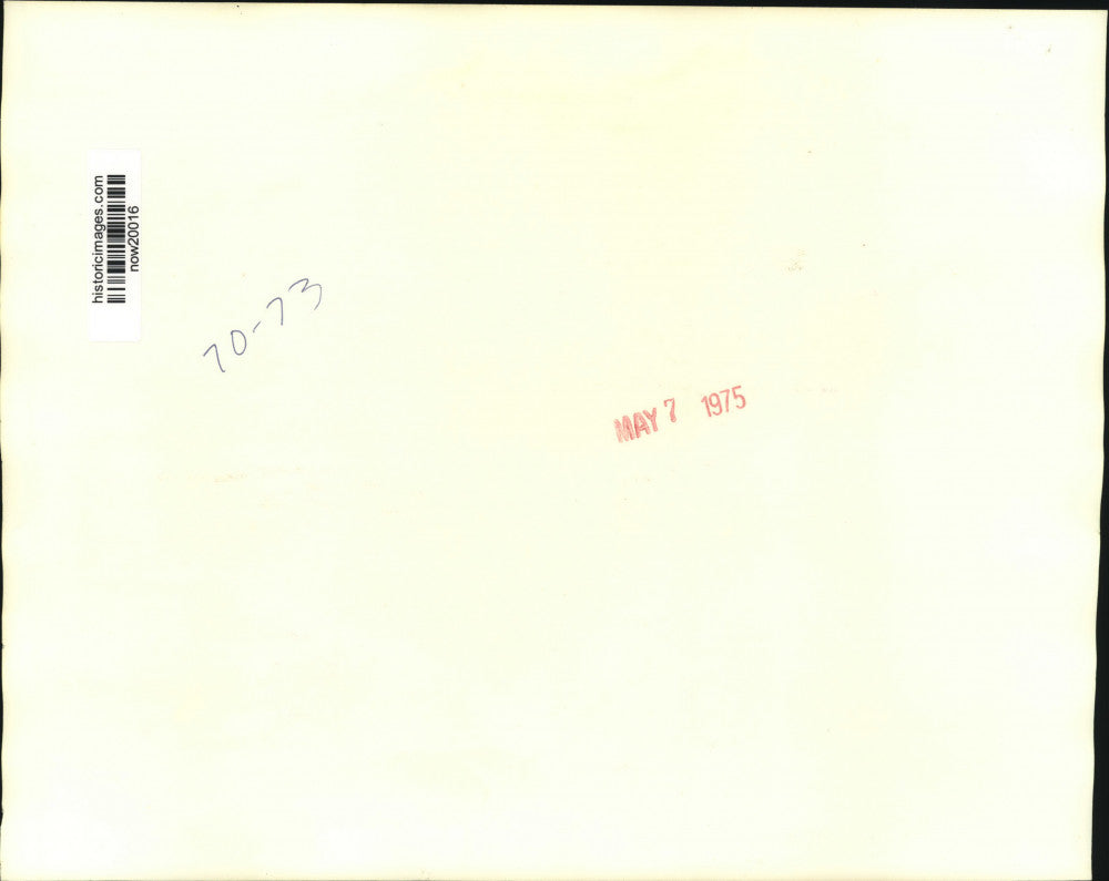 1975 Press Photo Philippine's Marcos and others pay homage to WWII dead