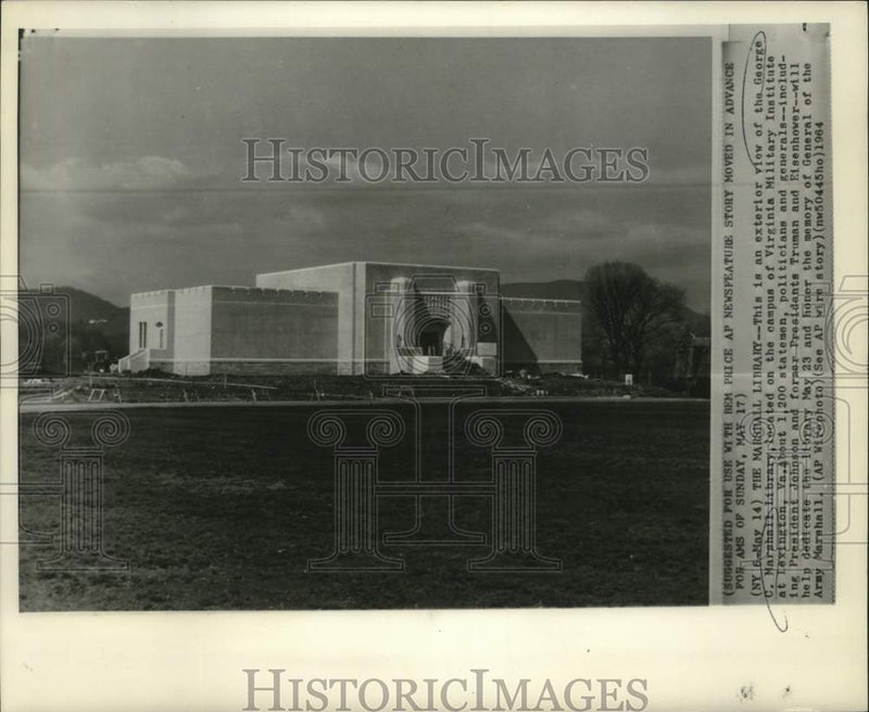 Load image into Gallery viewer, 1964 Press Photo Exterior view of George C. Marshall Library in Virginia
