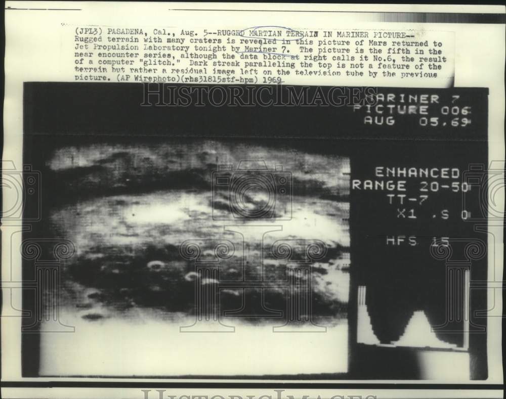 1969 Press Photo Terrain and craters of Mars made by Mariner 7 camera.