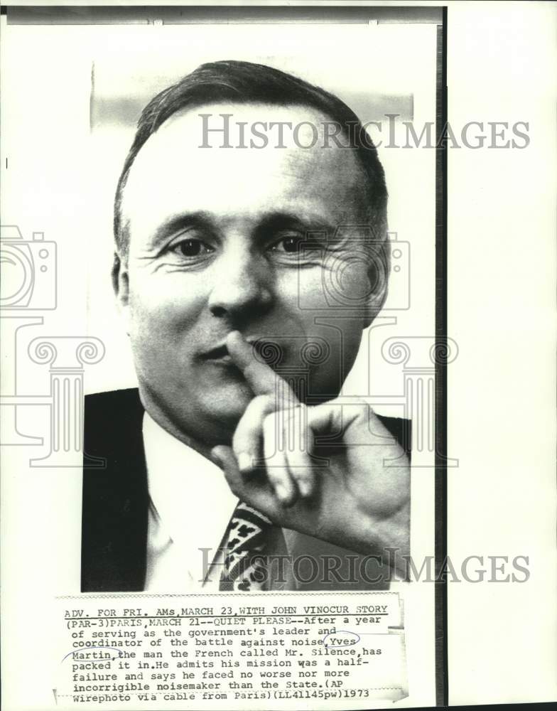 Load image into Gallery viewer, 1973 Press Photo Yves Martin, "Mr. Silence," France's battle against noise head
